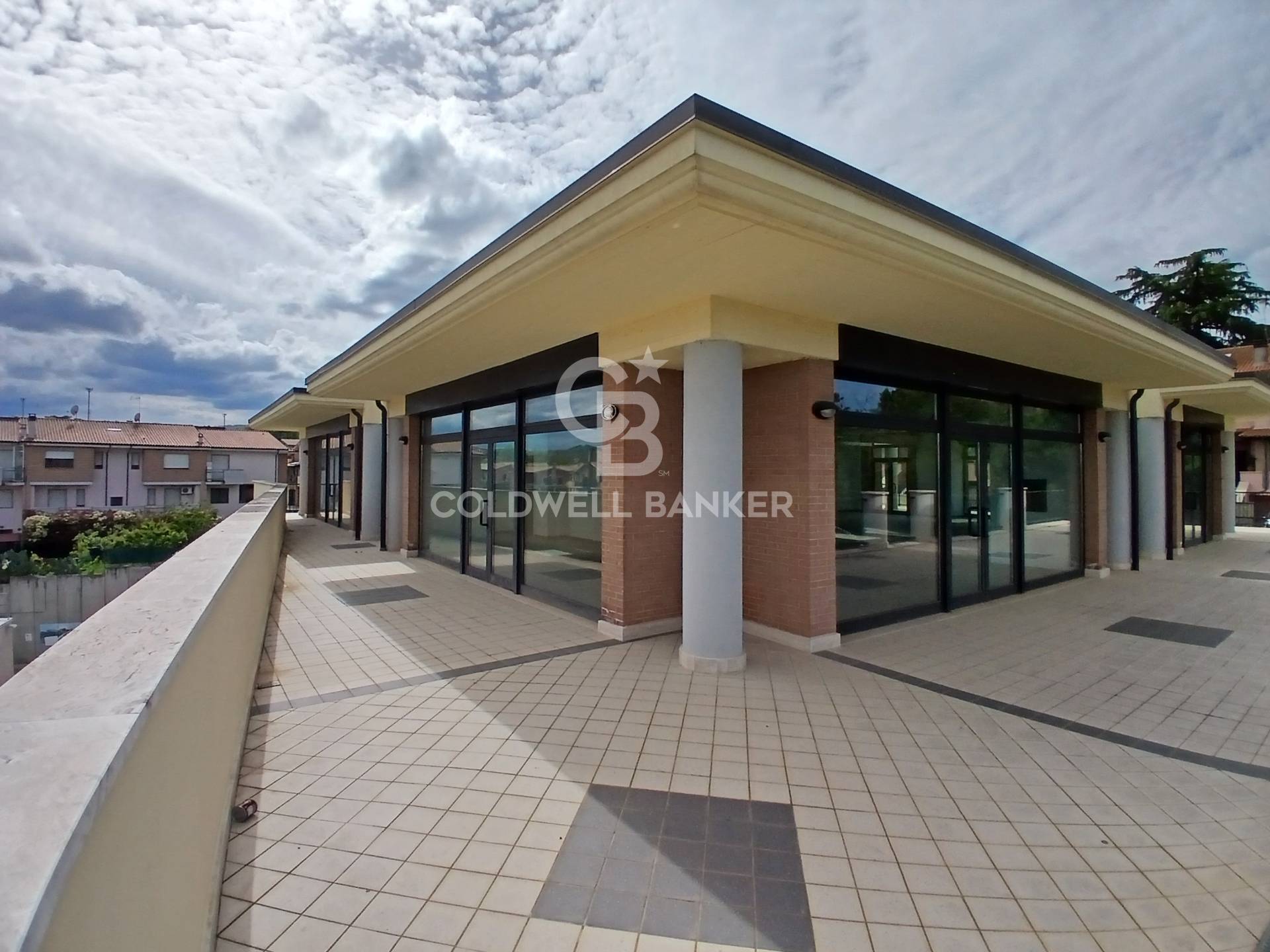 Locale commerciale in affitto a Vignanello