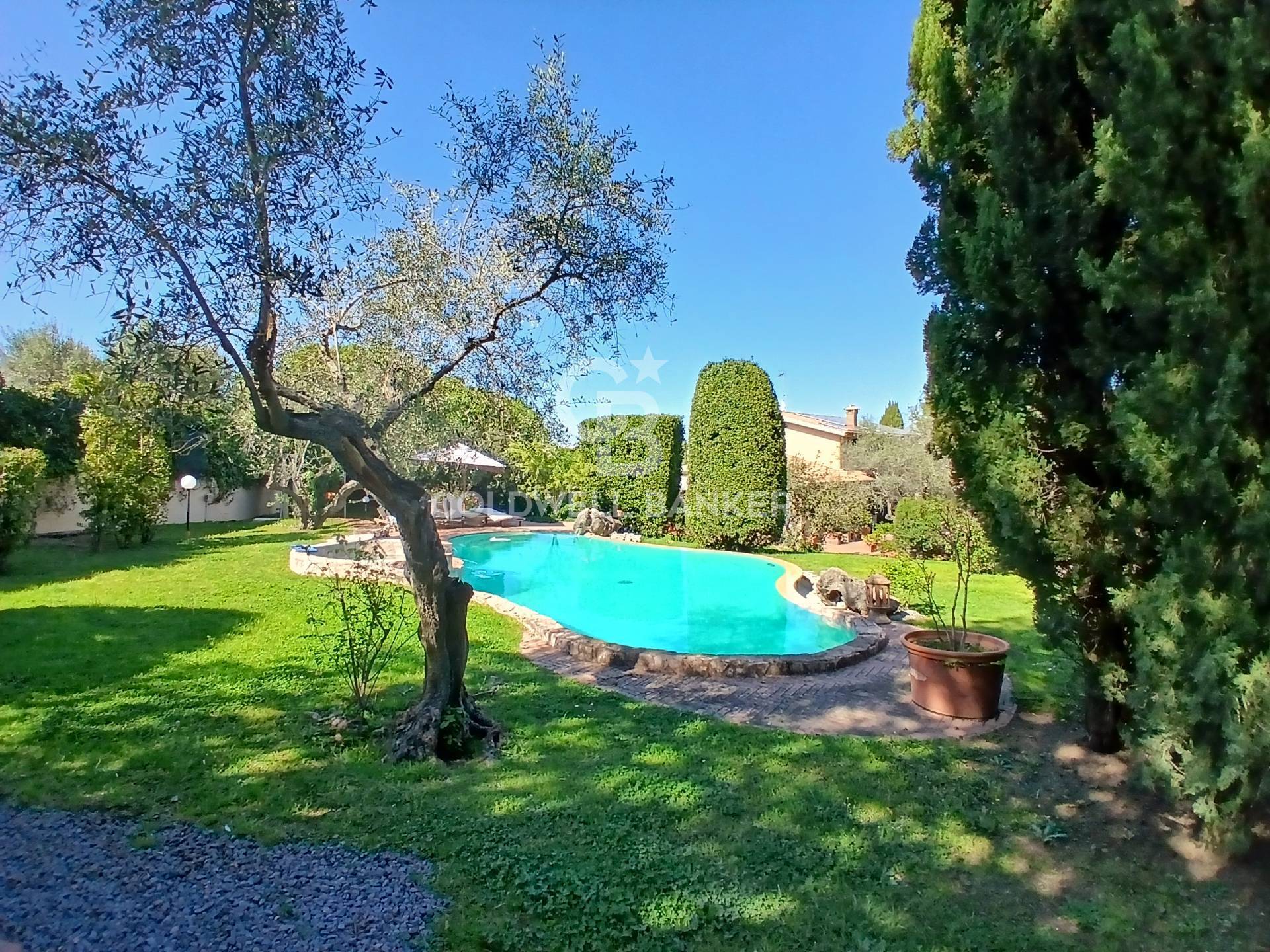 Villa in vendita a Viterbo, Periferia