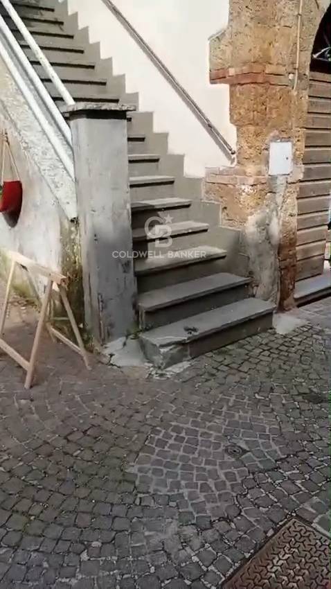 Appartamento in vendita a Sutri, centro storico
