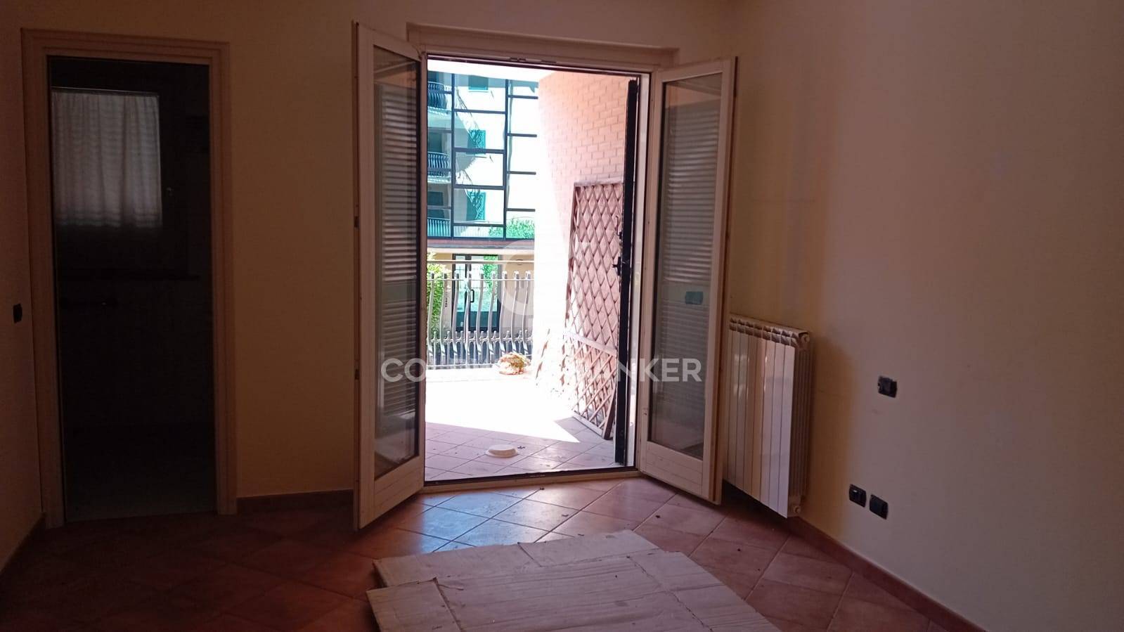 Appartamento in vendita a Sutri, centro