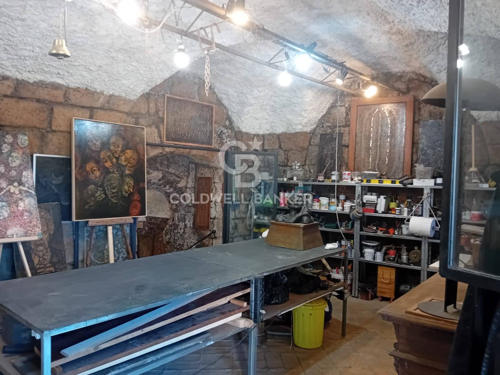 Negozio in vendita a Nepi