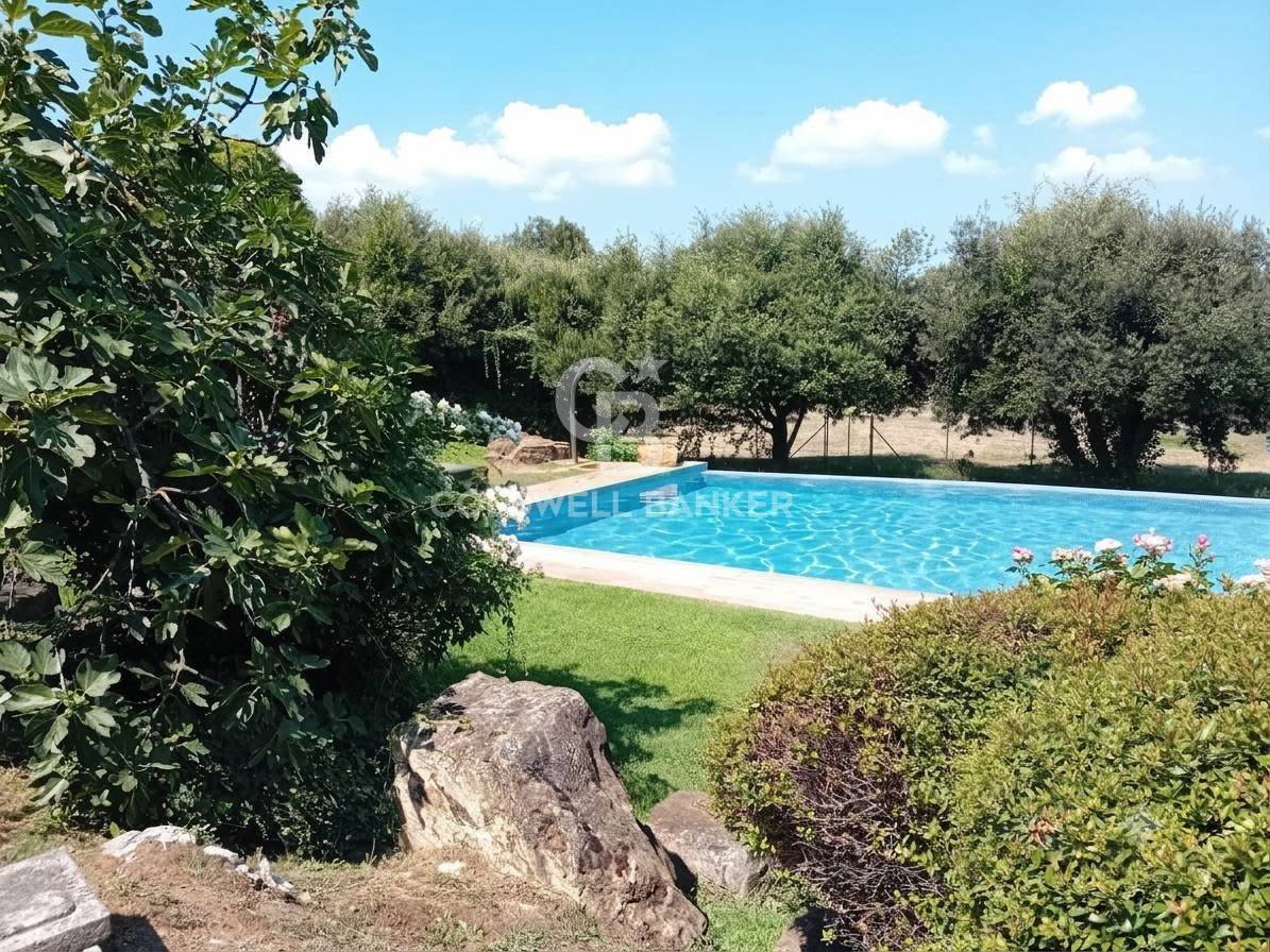 Appartamento indipendente in vendita a Sutri, Cassia
