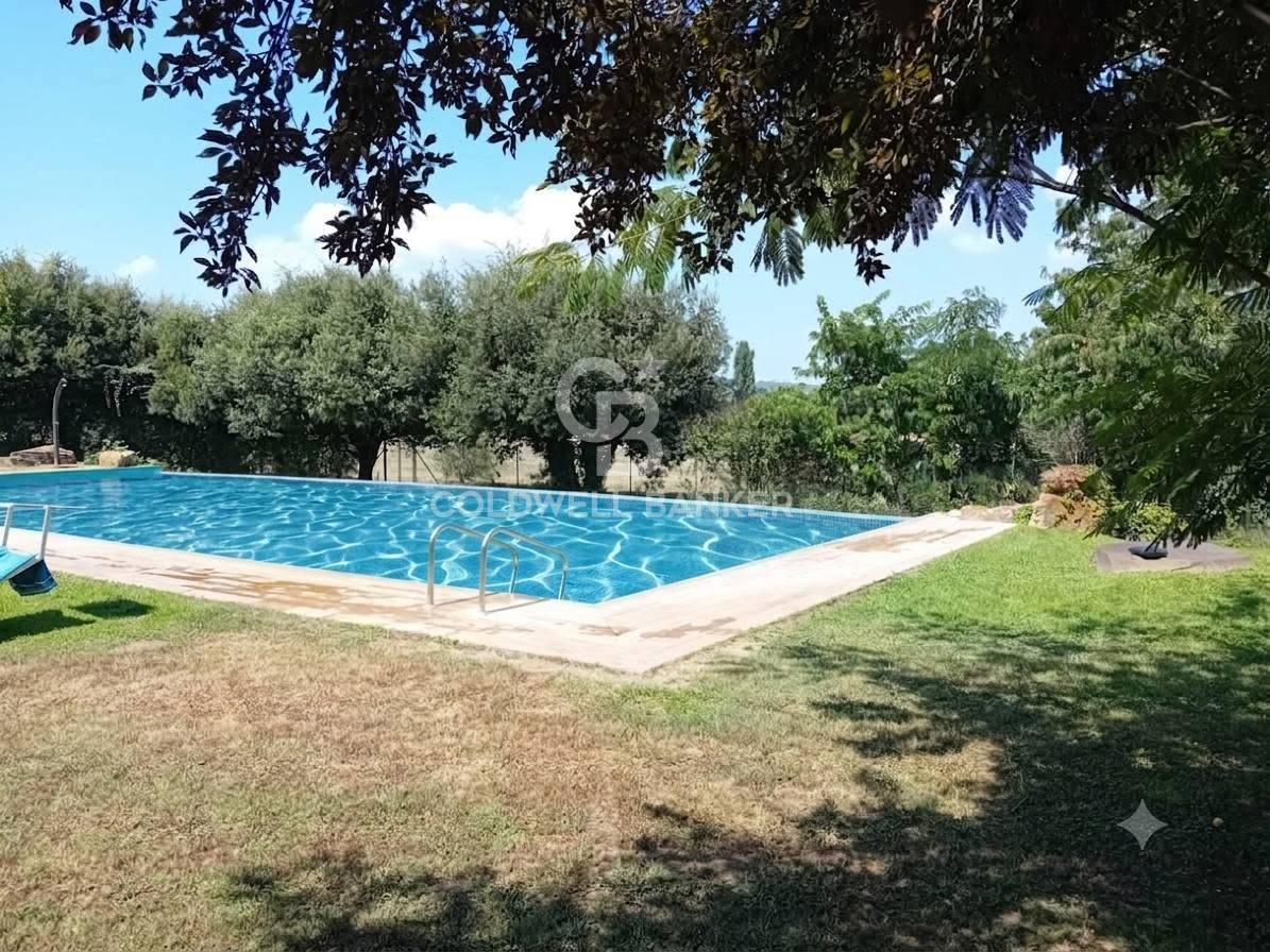 Appartamento indipendente in vendita a Sutri, Cassia