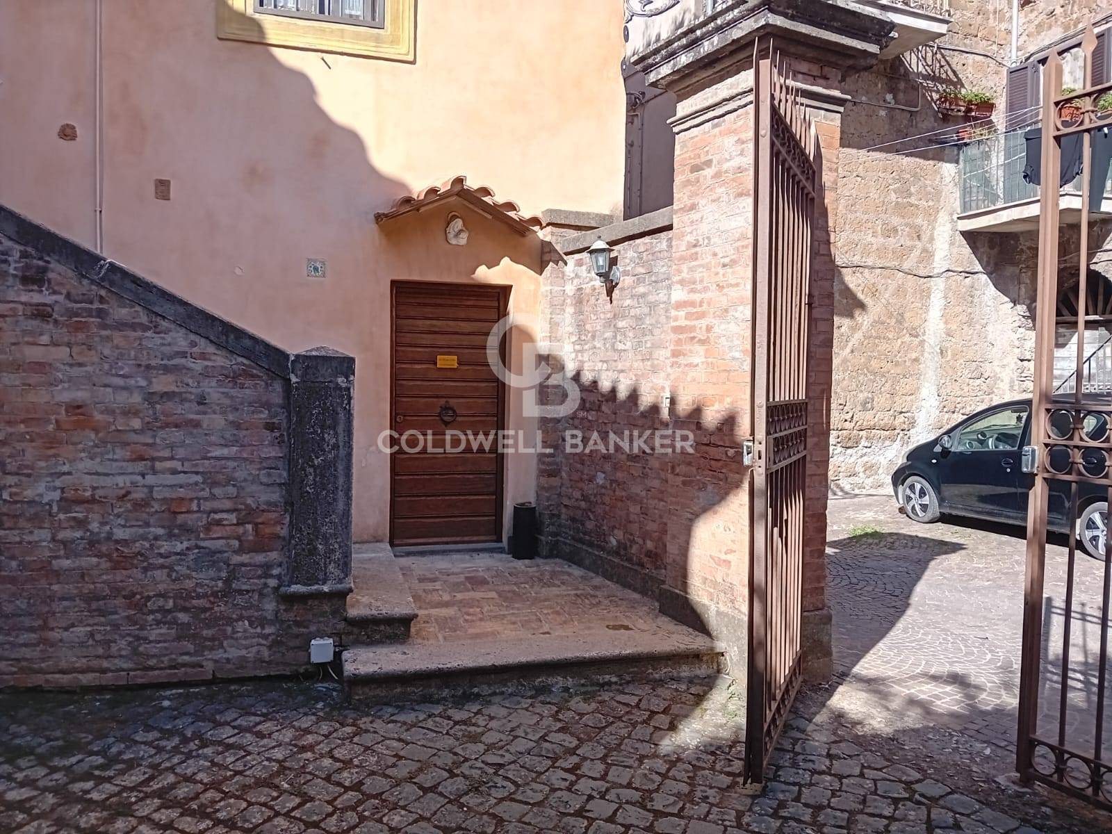 Appartamento in affitto a Sutri, centro