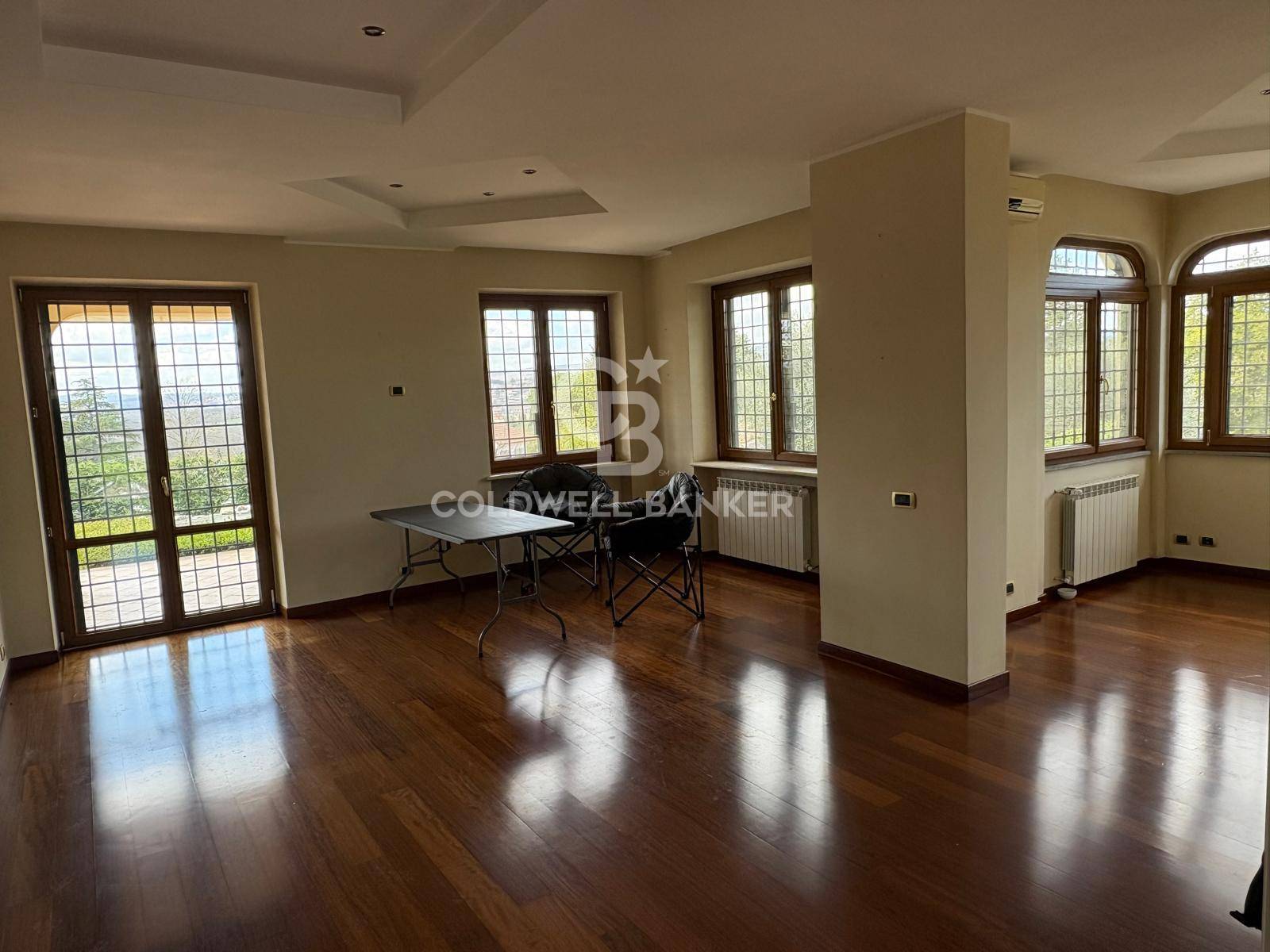 Villa in vendita a Sutri, Villa Piperno