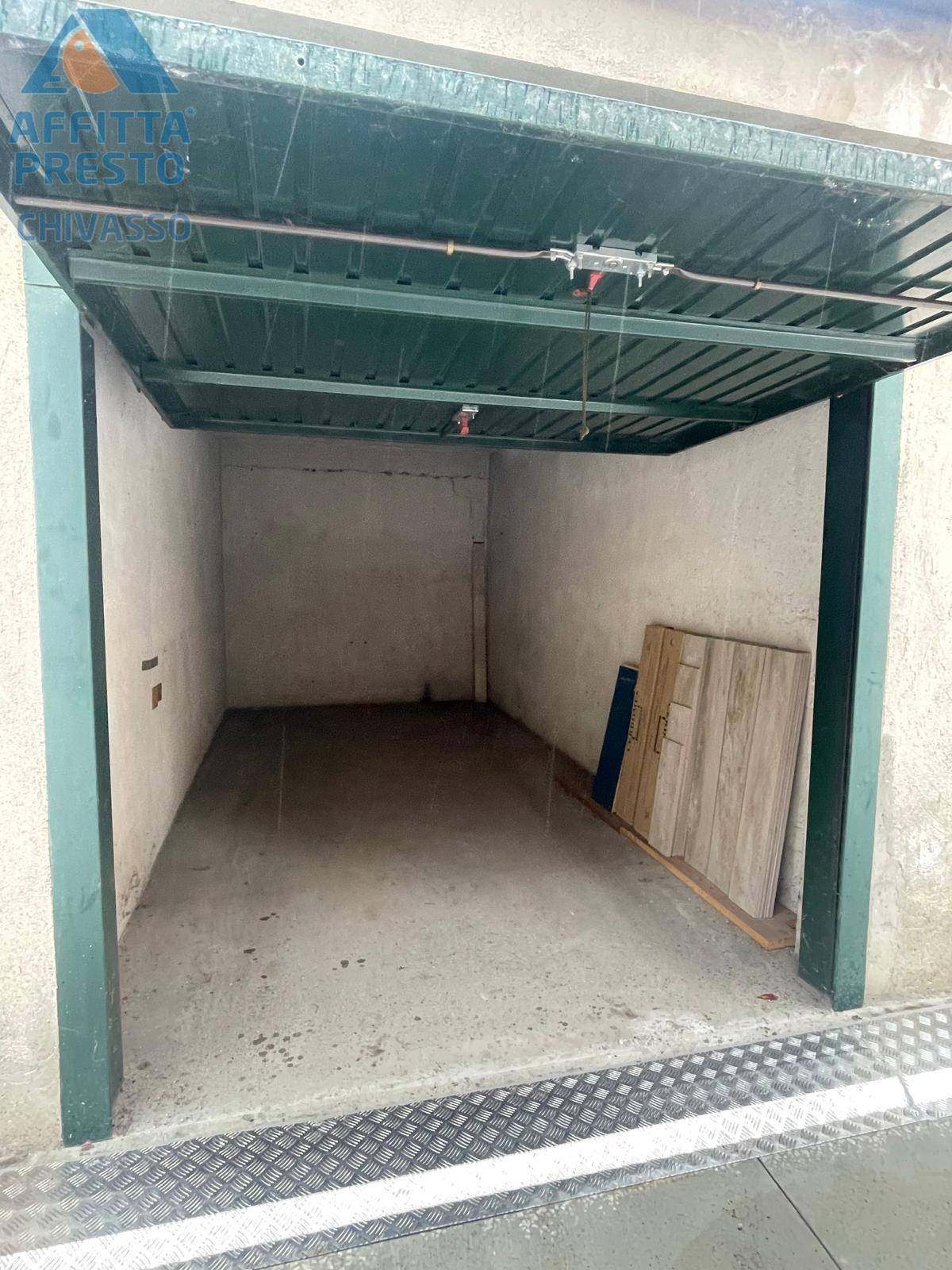 Box/Garage 14mq in vendita a Chivasso
