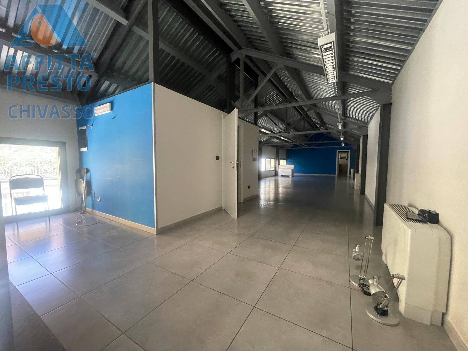 Magazzino in affitto a Chivasso