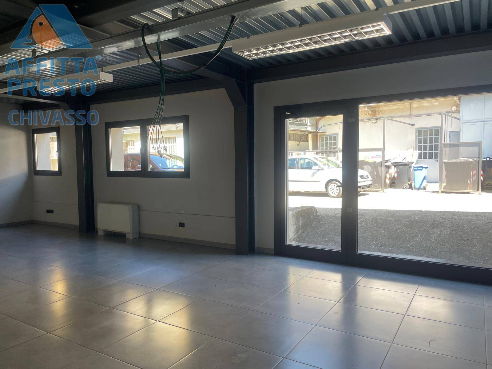 Magazzino in affitto a Chivasso