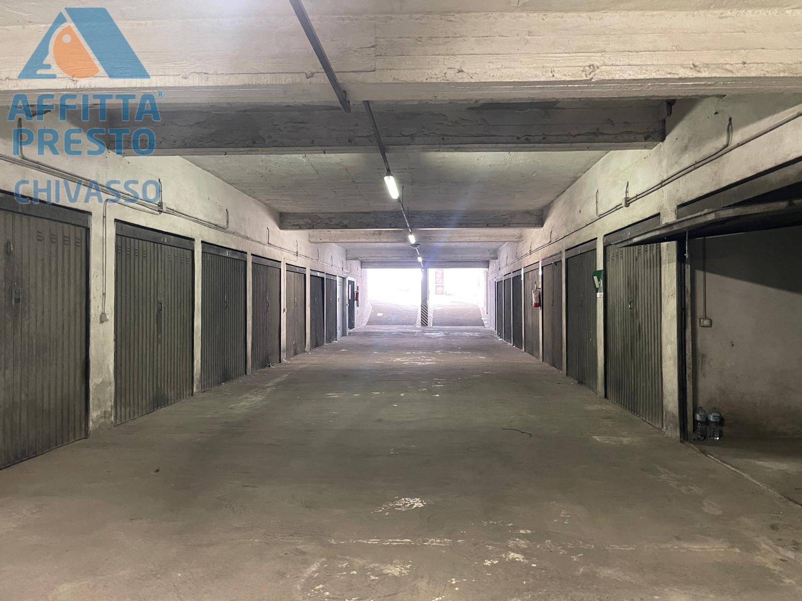 Box o garage in affitto a Chivasso