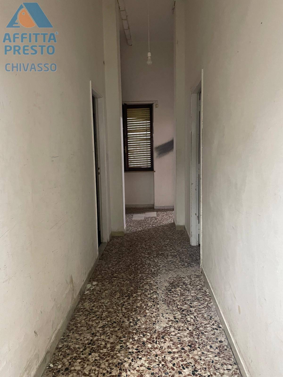 Negozio in affitto a Chivasso