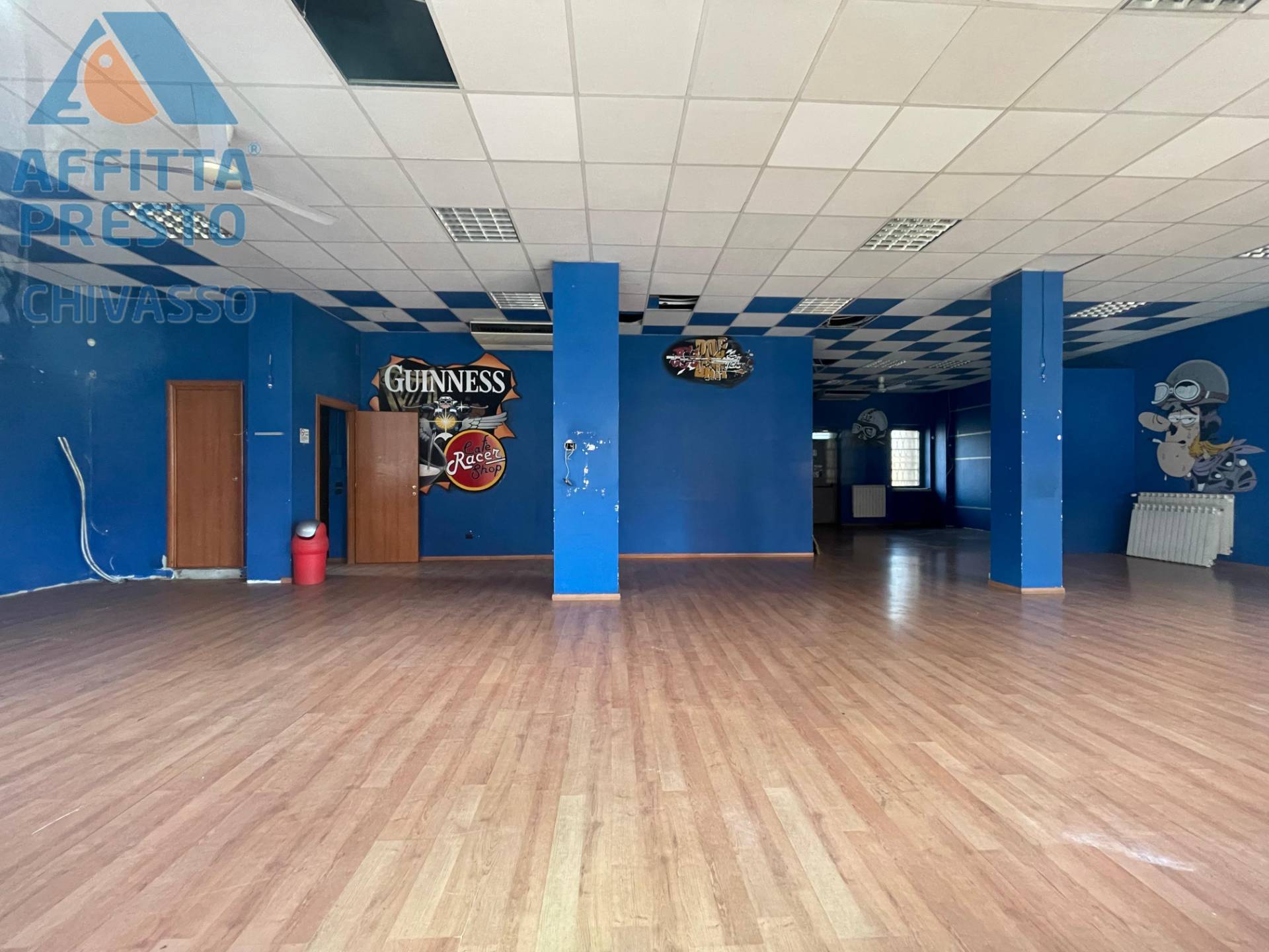 Negozio in affitto a Chivasso