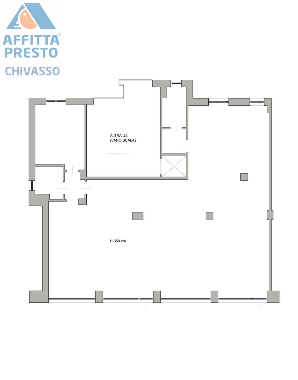 Negozio in affitto a Chivasso