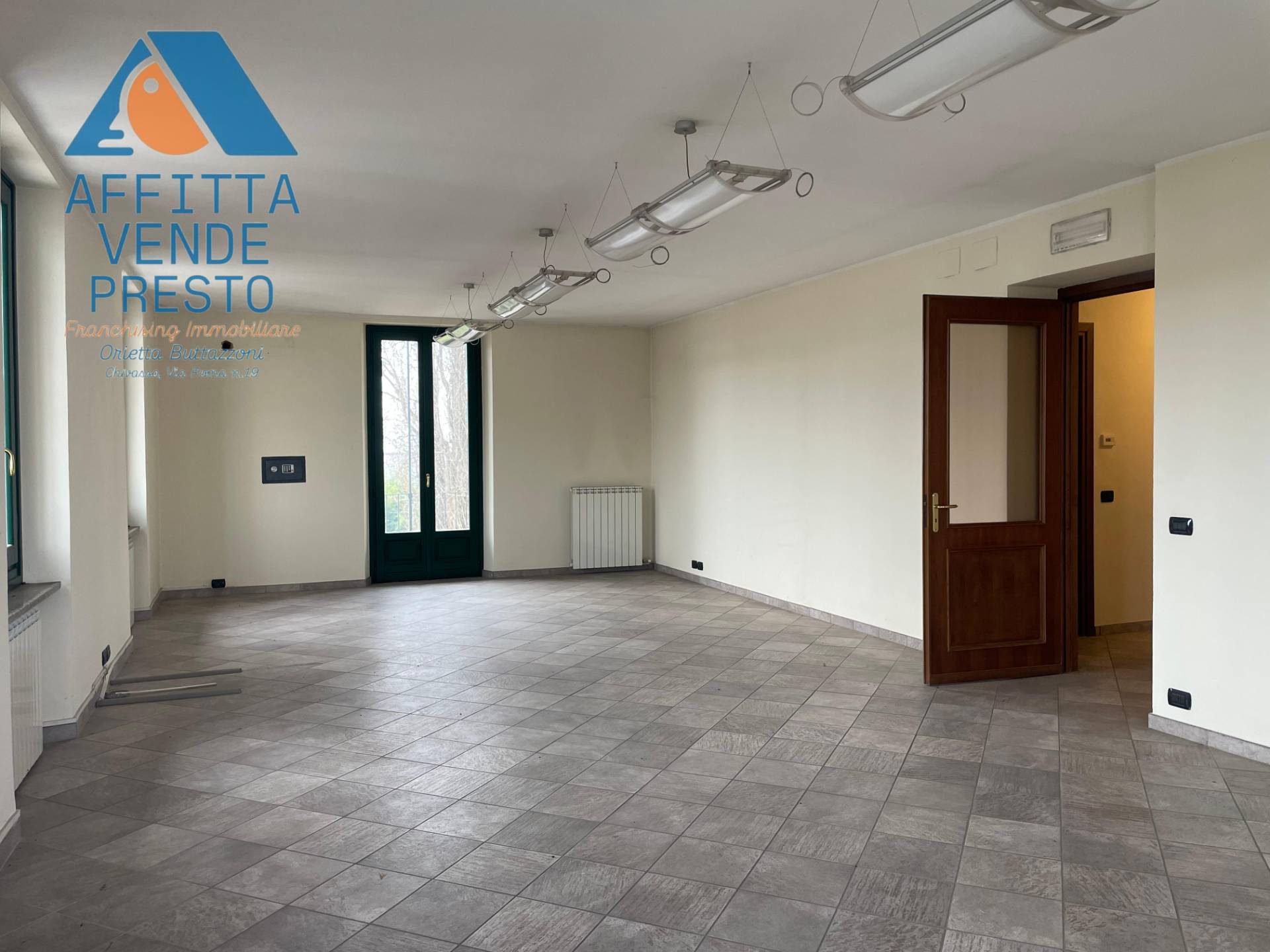 Ufficio in vendita a Caluso