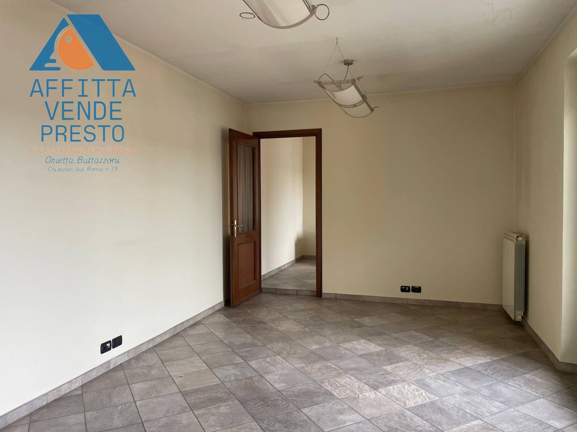 Ufficio in vendita a Caluso