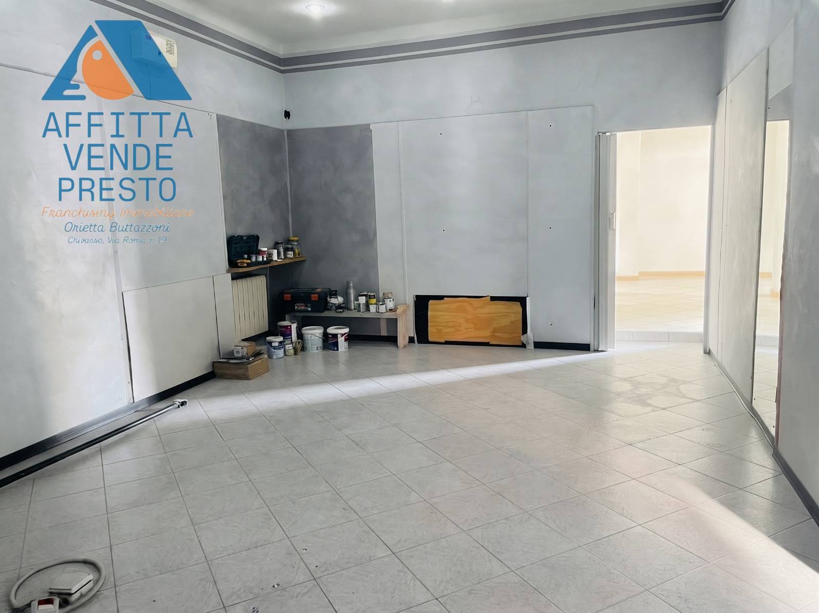Negozio in affitto a Brandizzo