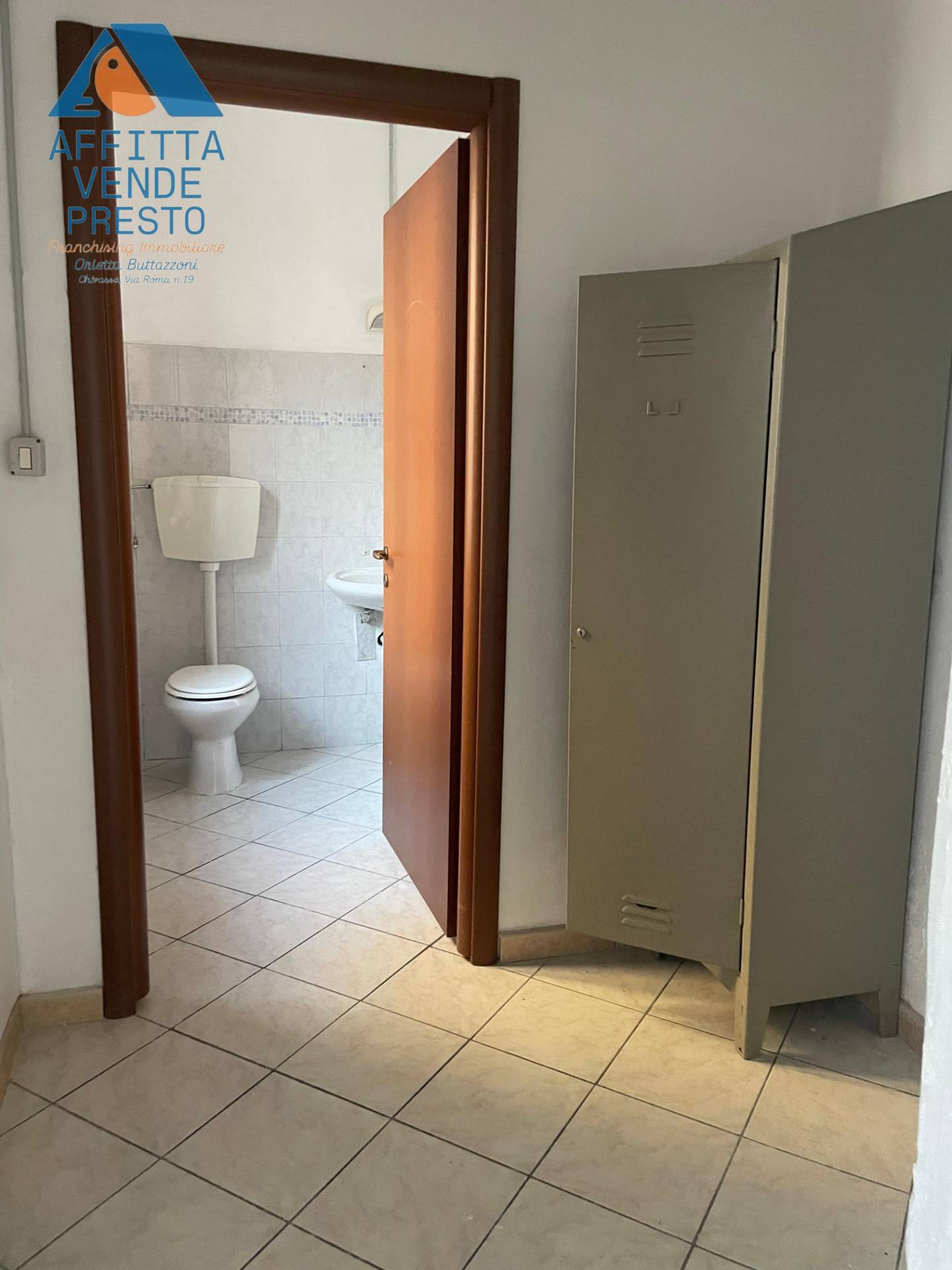 Negozio in affitto a Brandizzo