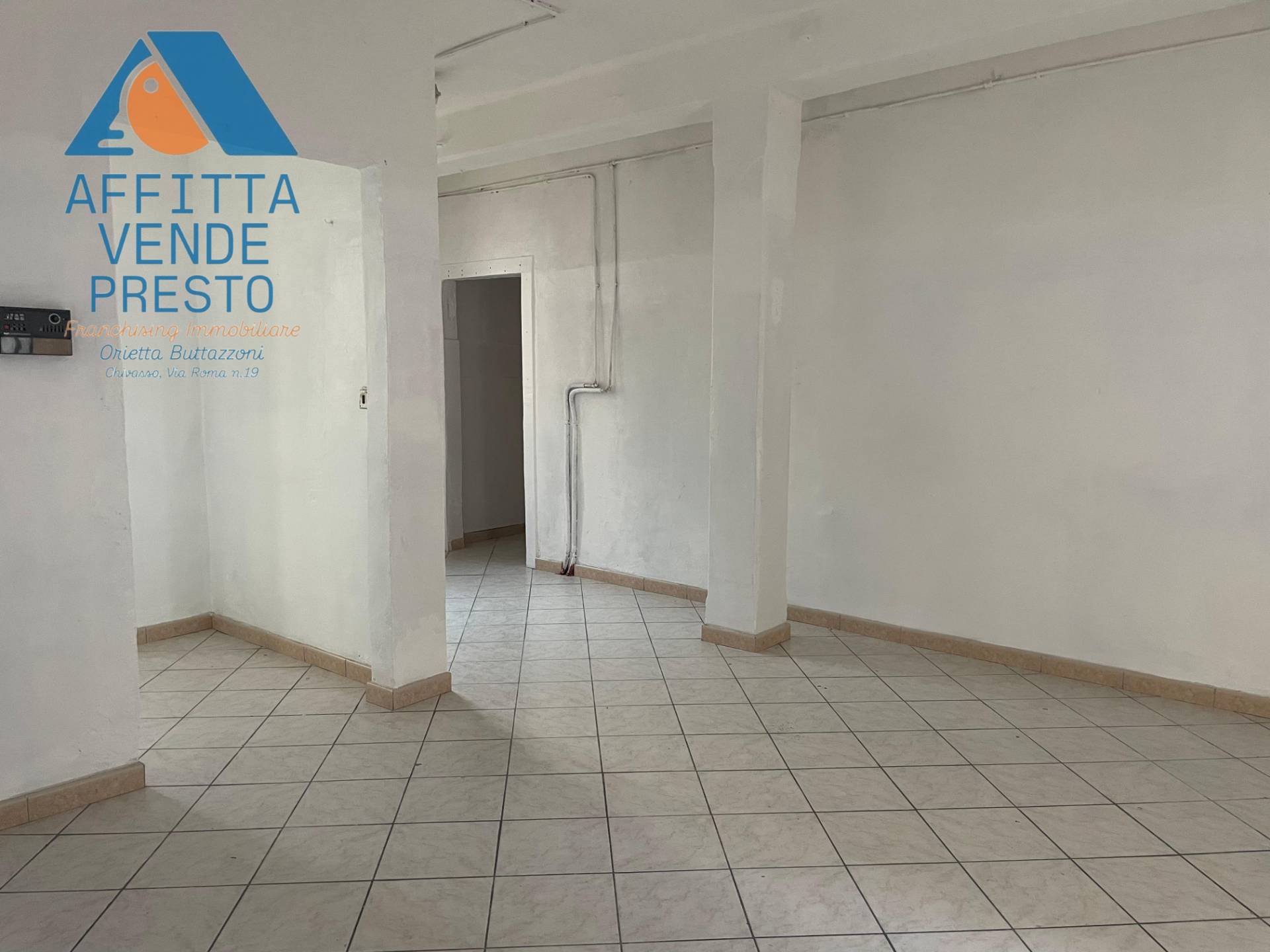 Negozio in affitto a Brandizzo