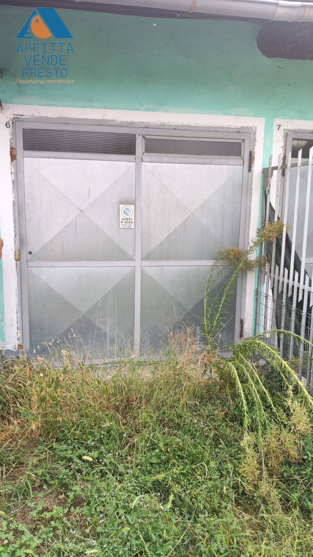Box o garage in vendita a Chivasso