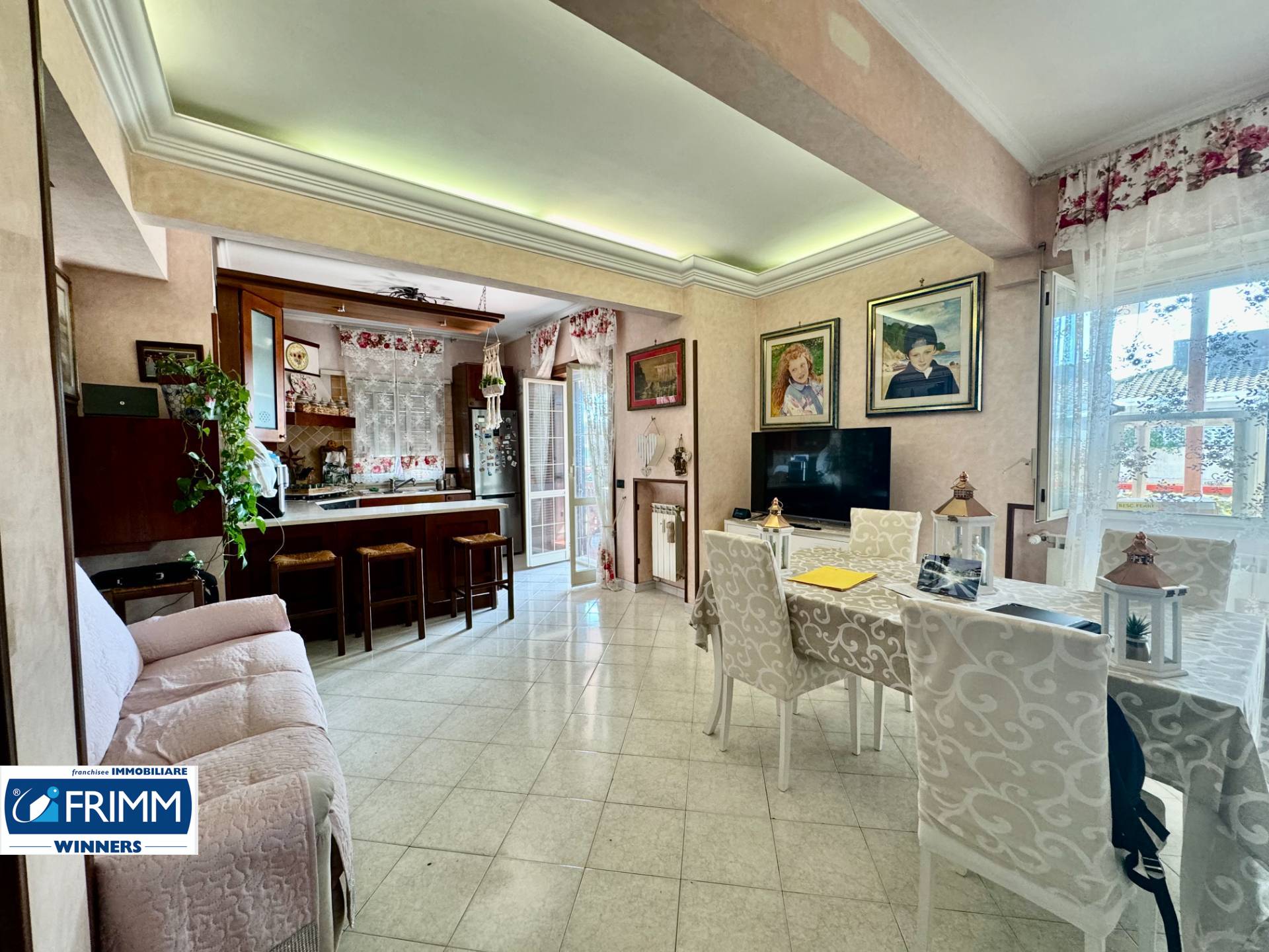 Appartamento in vendita a Roma, Ostia