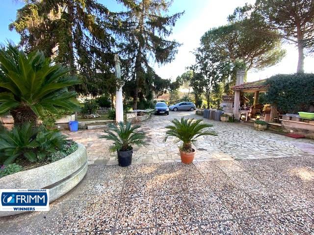 Villa in vendita a Roma