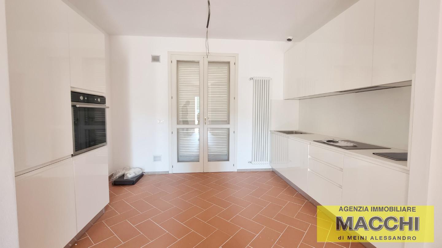 Villa Bifamiliare con giardino a Ponsacco