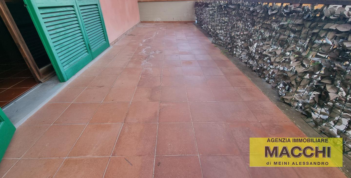 Attico con terrazzi a Ponsacco