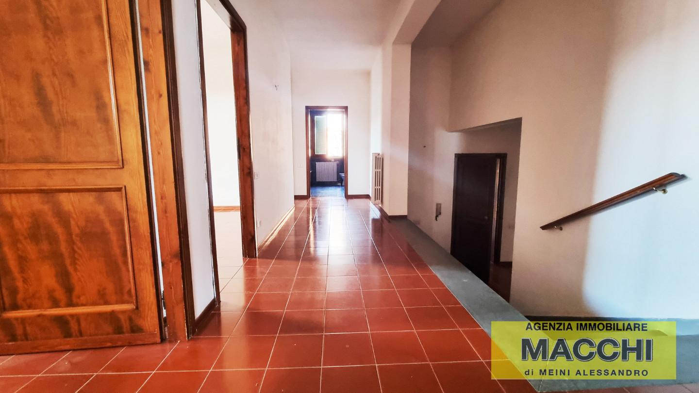 Attico con terrazzi a Ponsacco