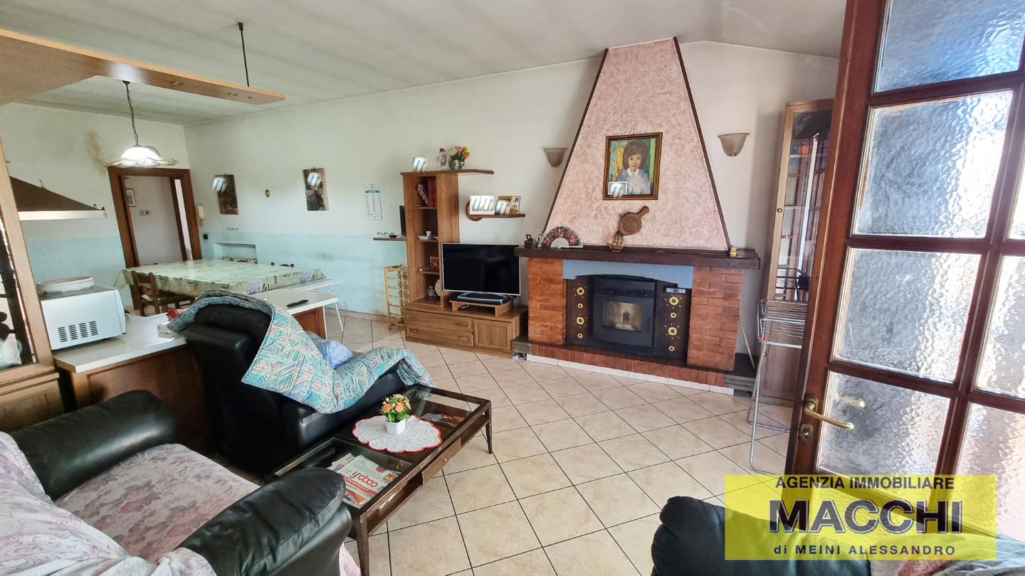 Casa indipendente con giardino a Terricciola