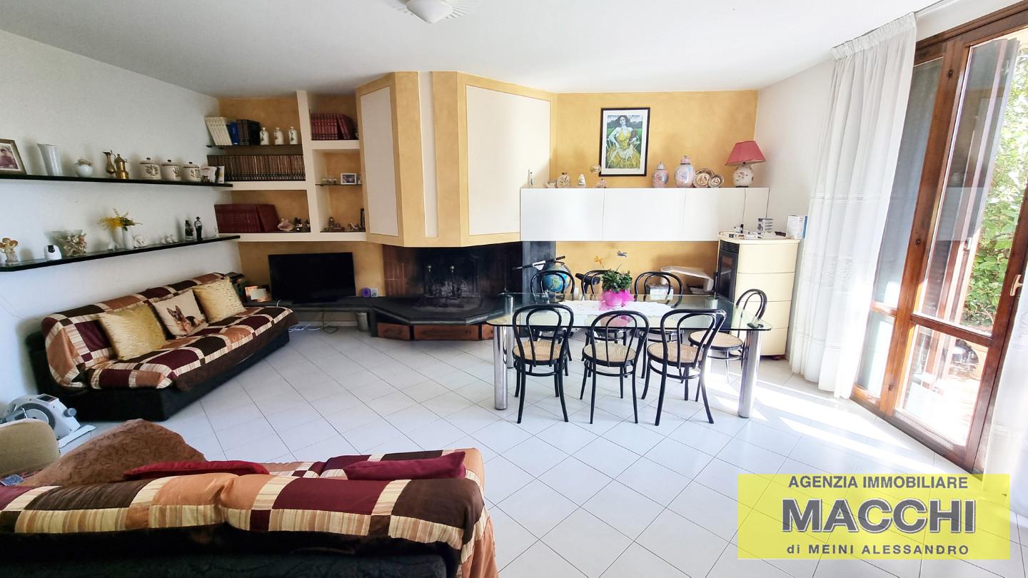 Villa Trifamiliari con giardino, Ponsacco le melorie