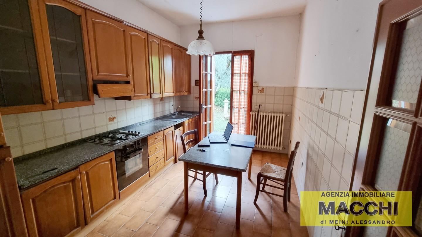 Casa indipendente con giardino a Montopoli in Val d'Arno