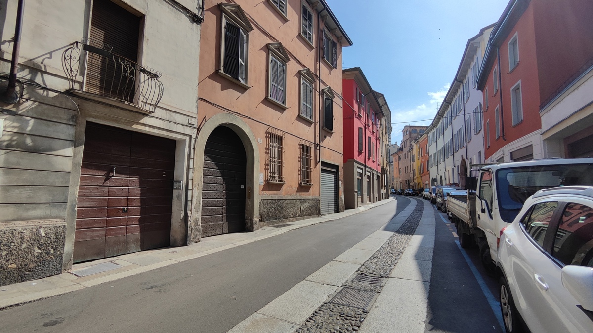 Quadrilocale in vendita a Piacenza