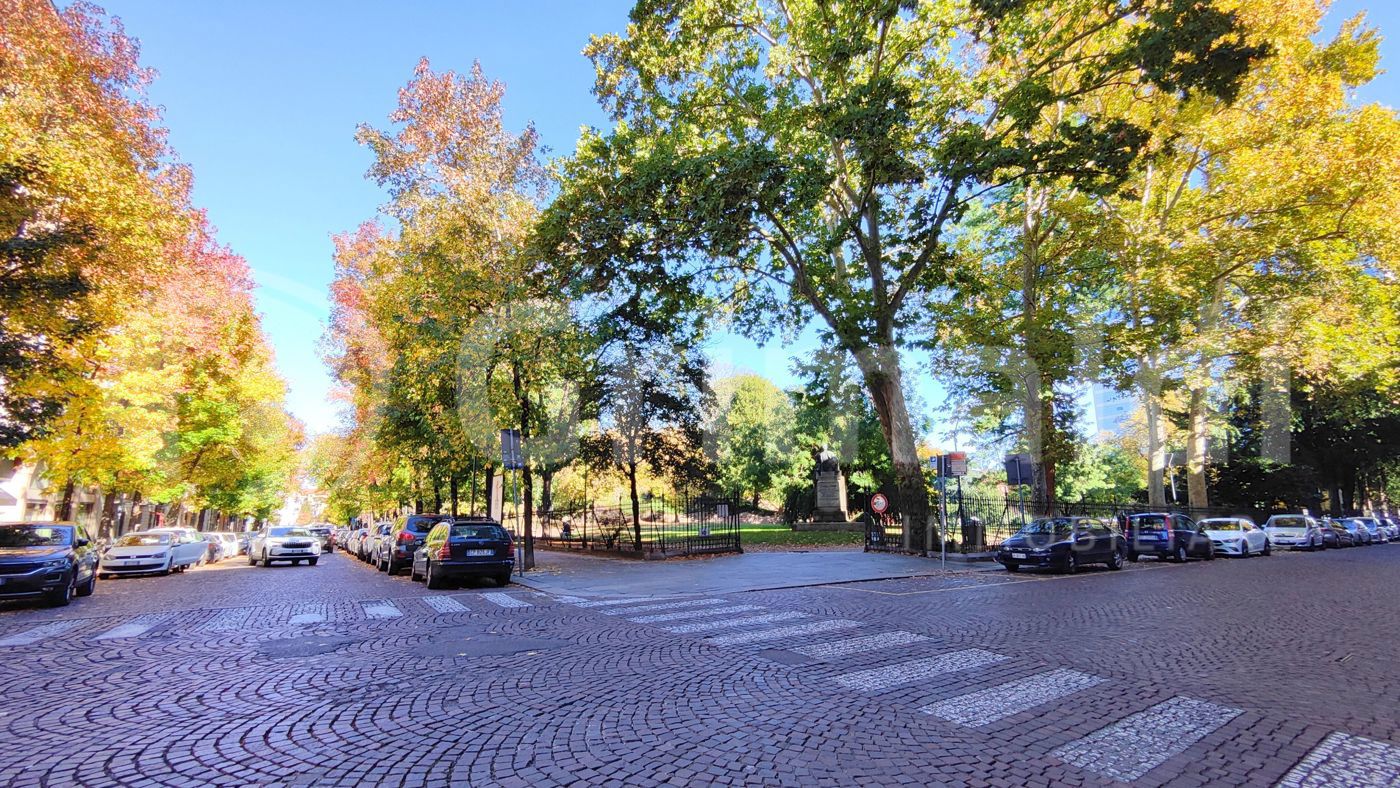 Negozio in vendita a Piacenza