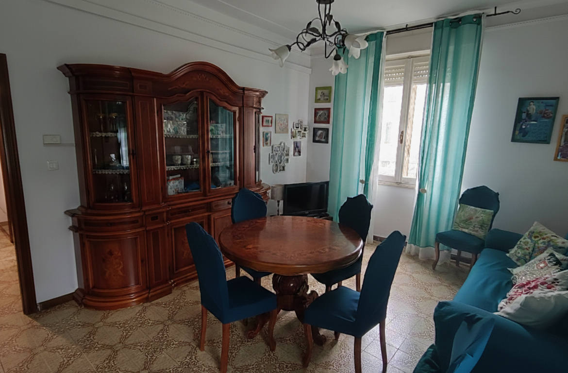 Trilocale in vendita a Piacenza