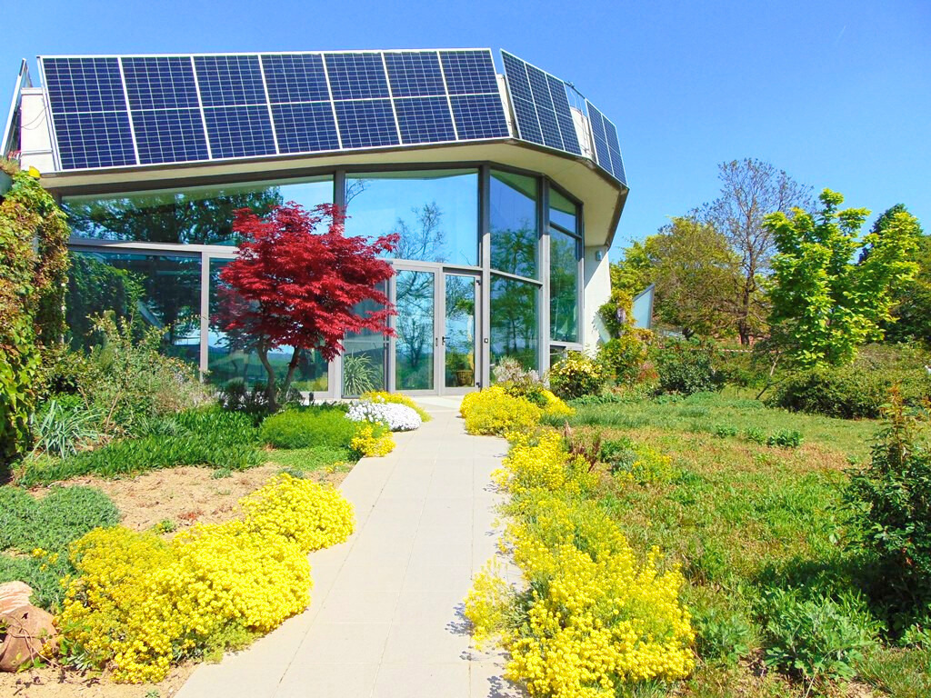 Villa con giardino a Podenzano