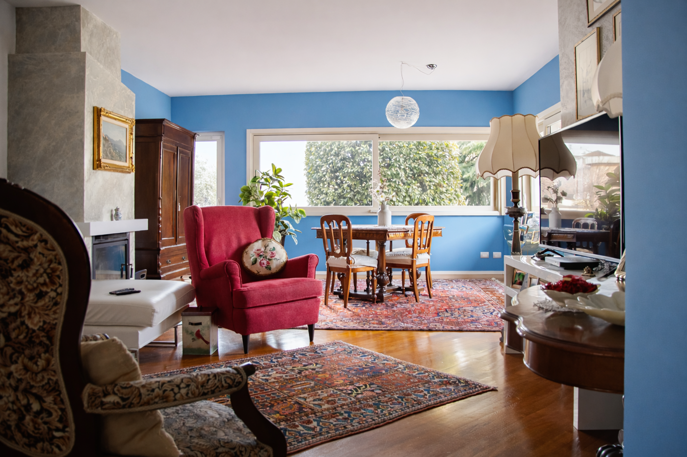 Villa Bifamiliare ristrutturata a Piacenza