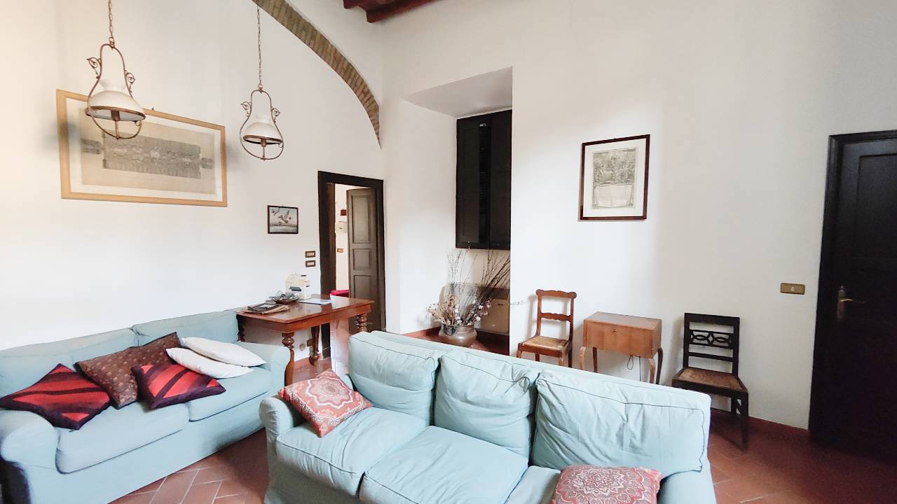 Stabile/Palazzo in vendita a Alta Val Tidone