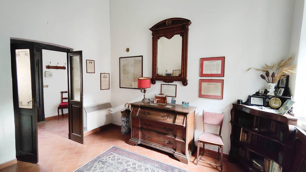 Stabile/Palazzo in vendita a Alta Val Tidone