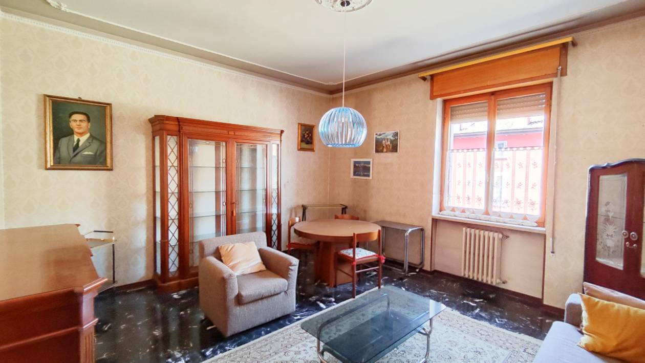 Quadrilocale da ristrutturare a Piacenza