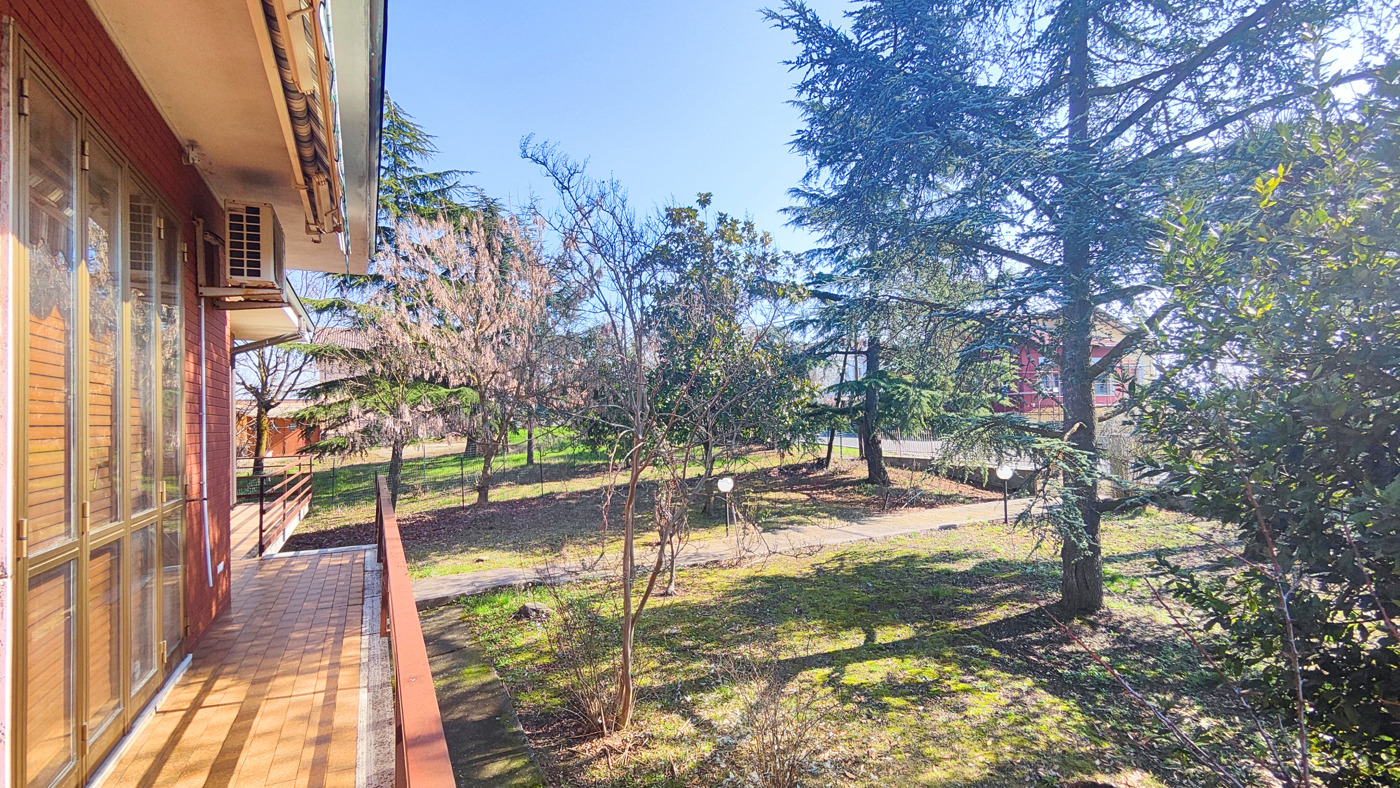 Villa in vendita a Ziano Piacentino