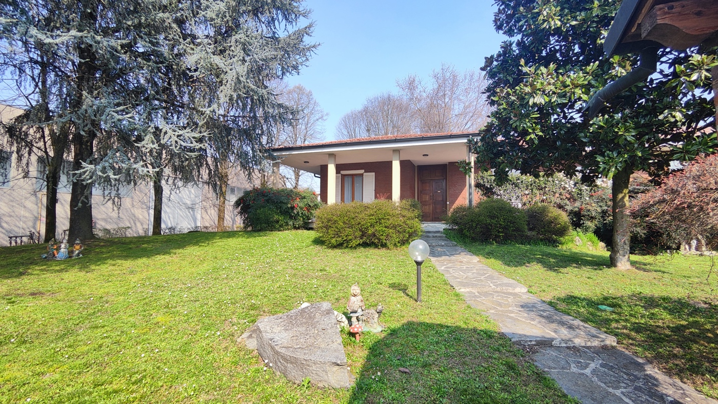 Villa Bifamiliare con giardino a Somaglia