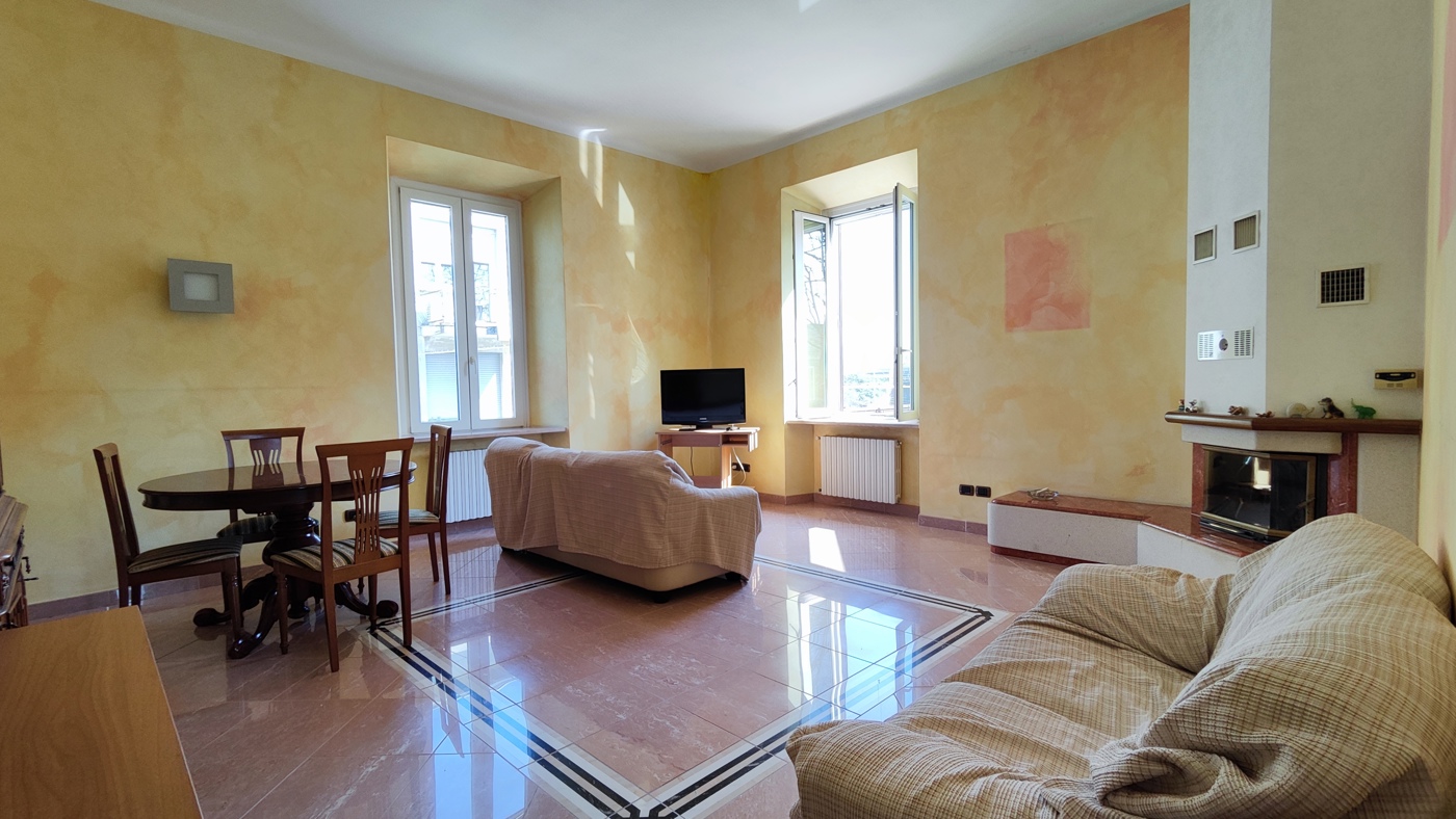 Quadrilocale in vendita a Piacenza