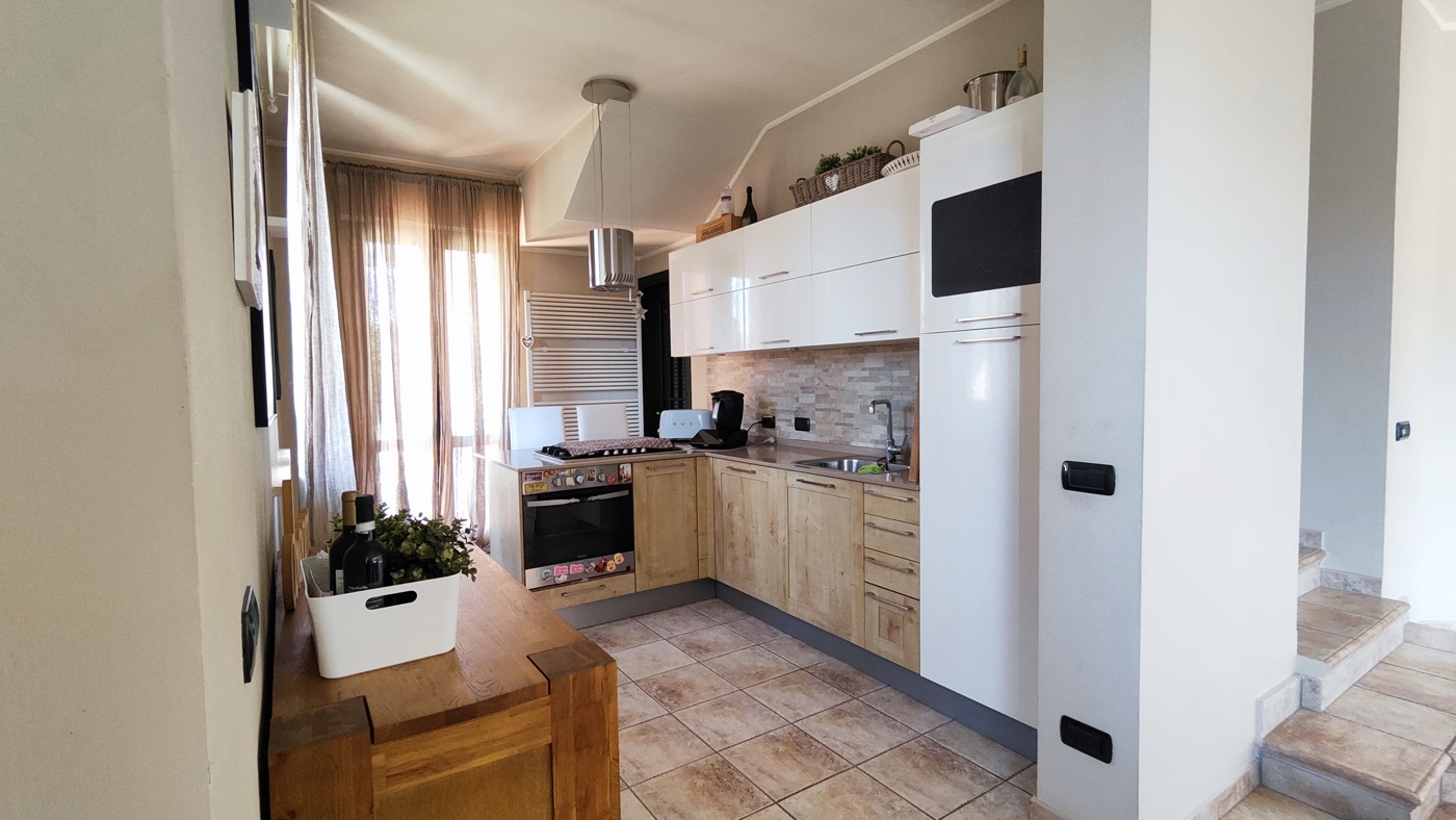 Villa con giardino a Podenzano