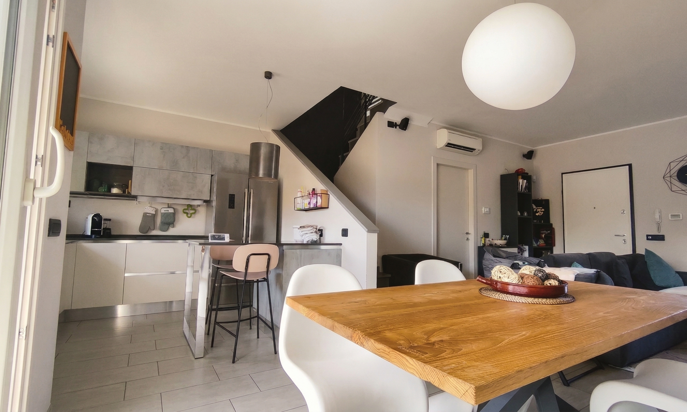 Villa con giardino a Podenzano