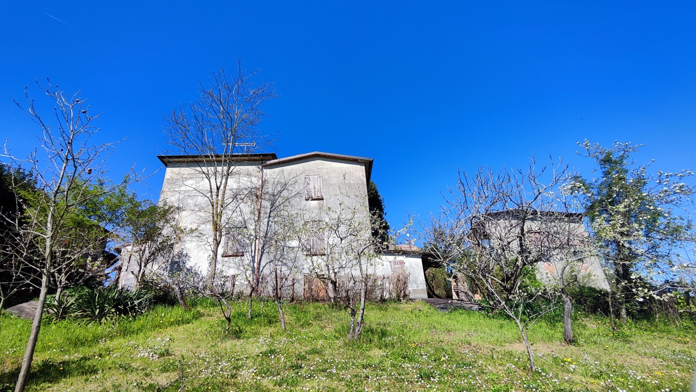 Casa indipendente in vendita a Pianello Val Tidone