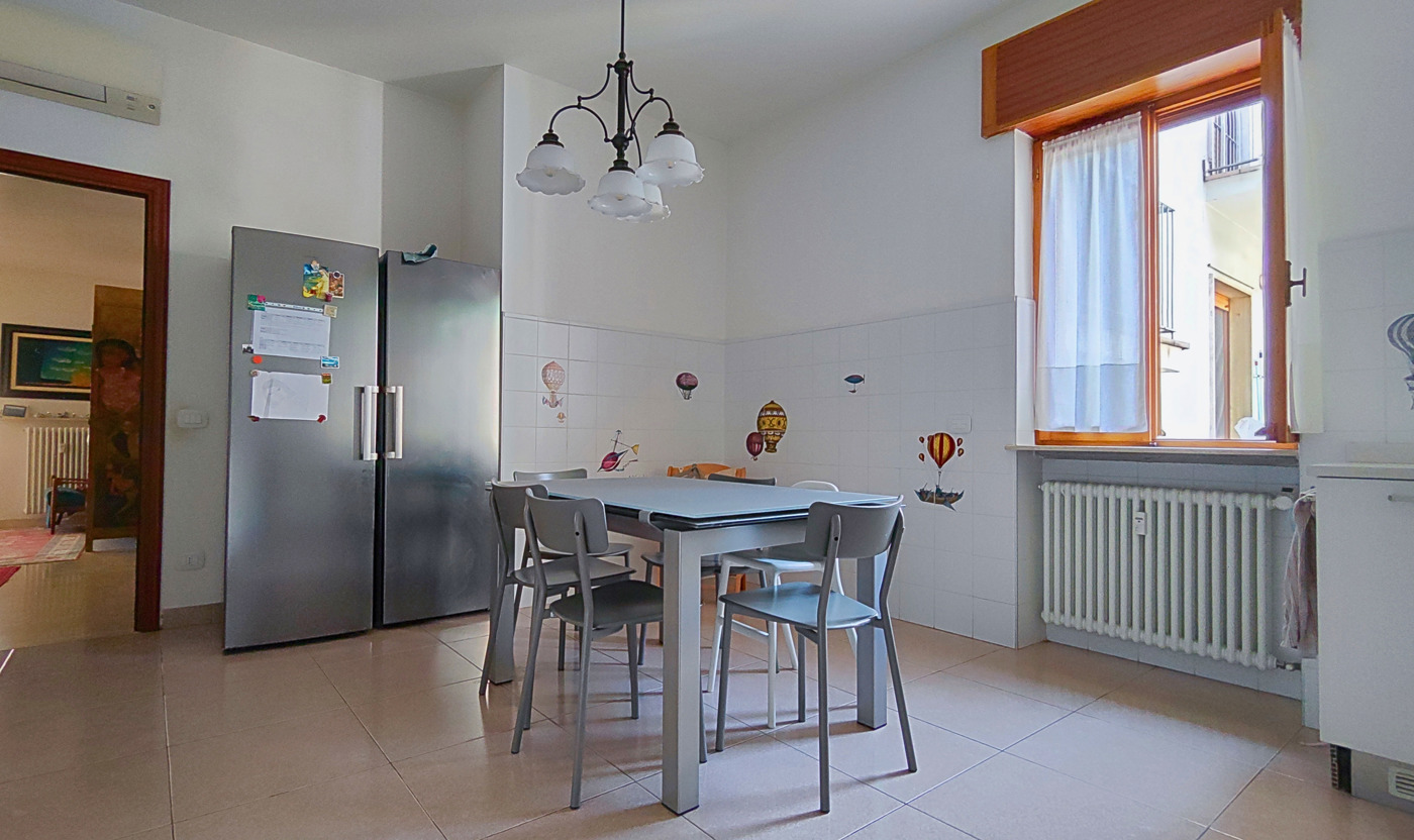 Appartamento in vendita a Piacenza