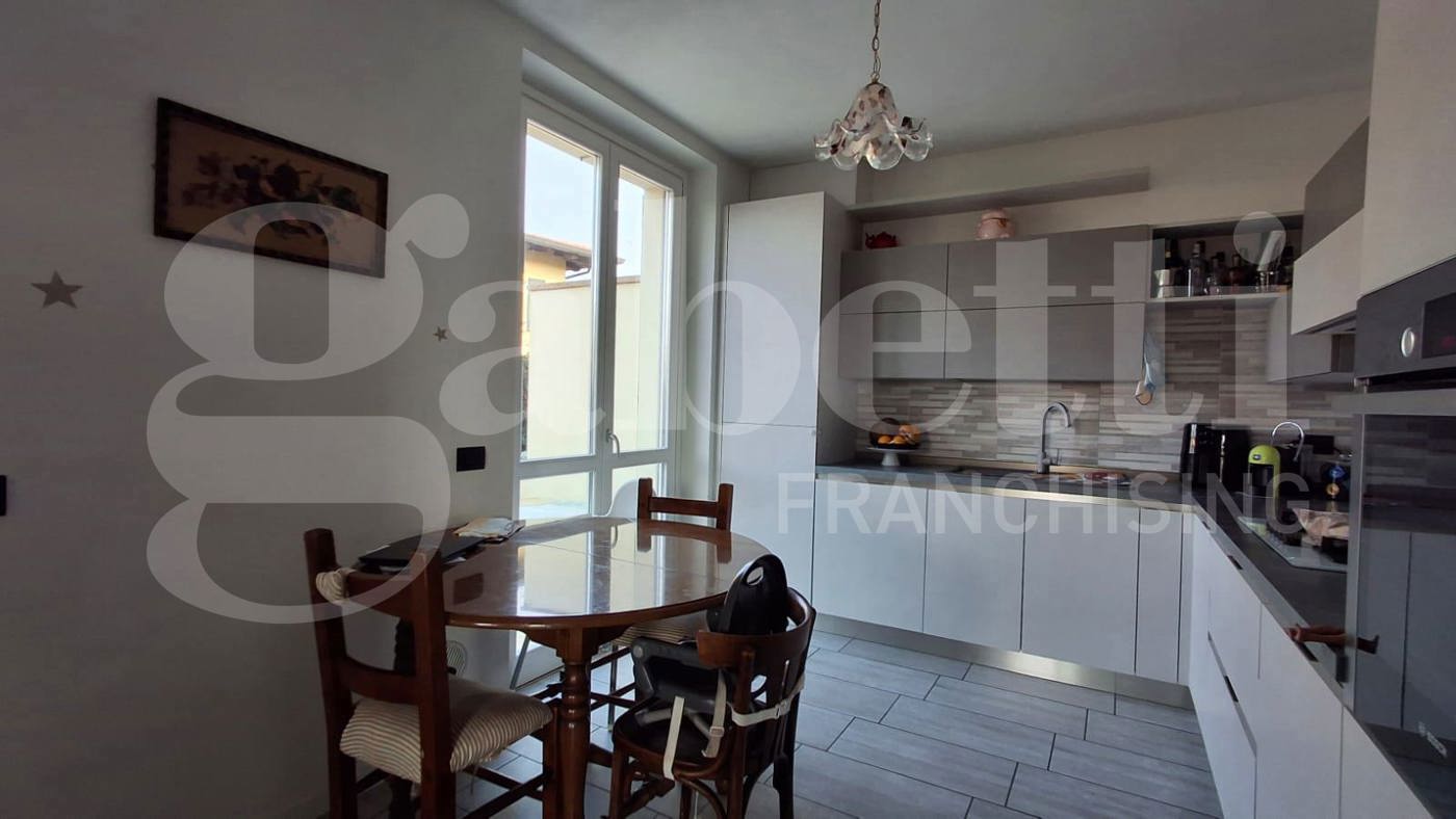 Quadrilocale con giardino a Gossolengo