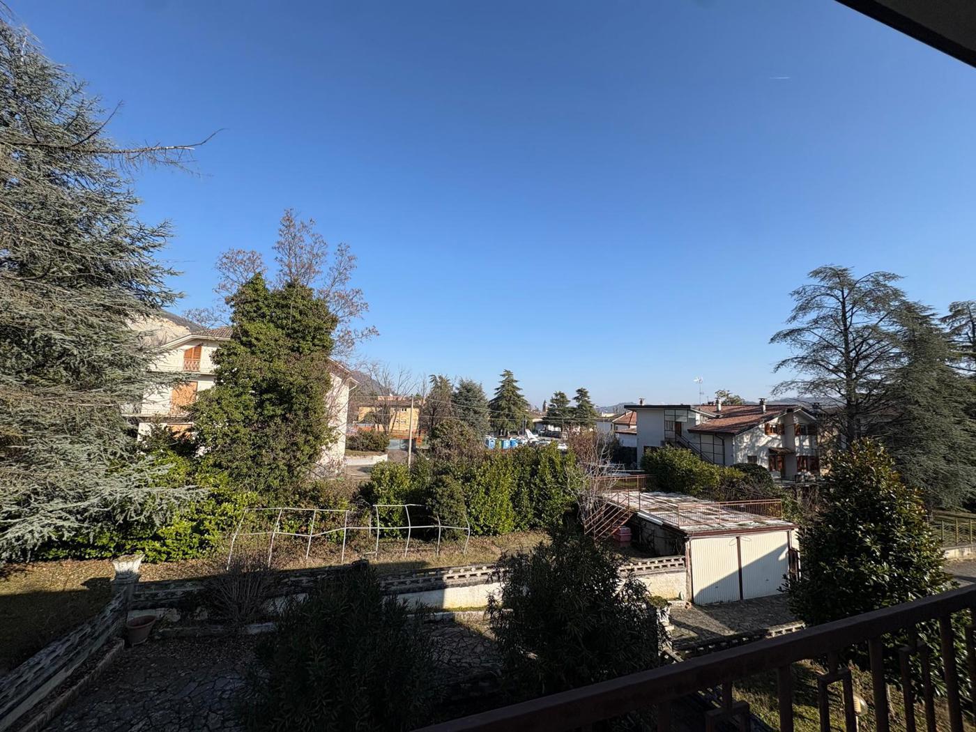 Casa indipendente in vendita a Lugagnano Val D'Arda