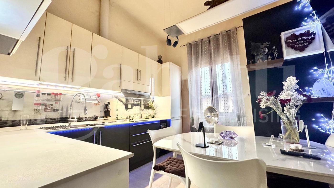 Trilocale da ristrutturare a Piacenza