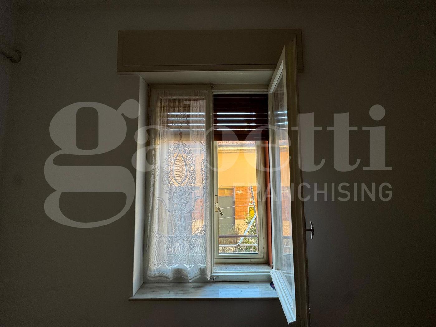 Trilocale da ristrutturare a Piacenza