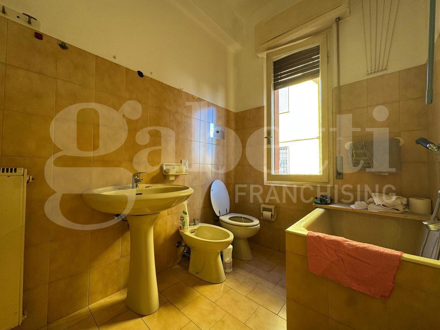 Trilocale da ristrutturare a Piacenza